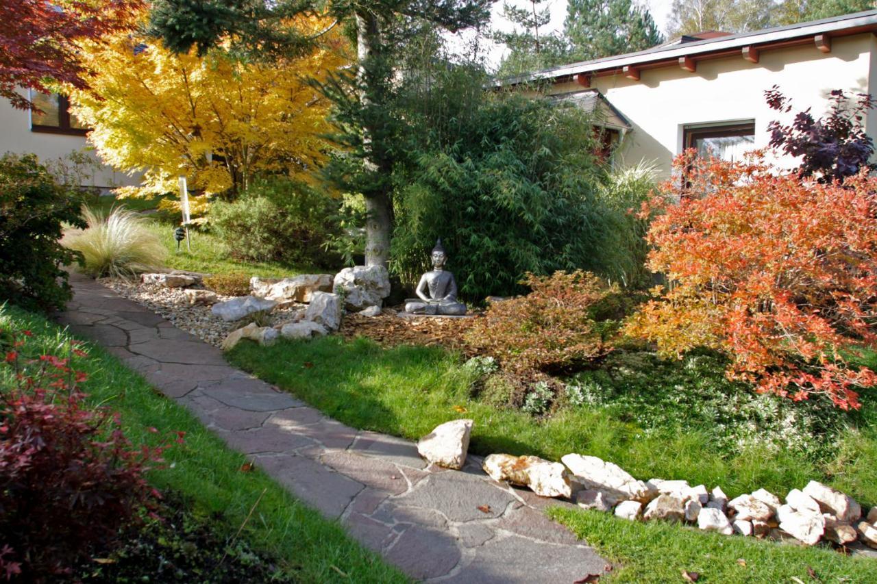 Ferienhaus Und Ferienwohnung "Am Waldsaum" Kurort Gohrisch Dış mekan fotoğraf